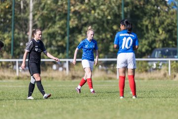 Bild 82 - F Holstein Kiel 2 - SSG Rot-Schwarz Kiel 2 : Ergebnis: 5:0